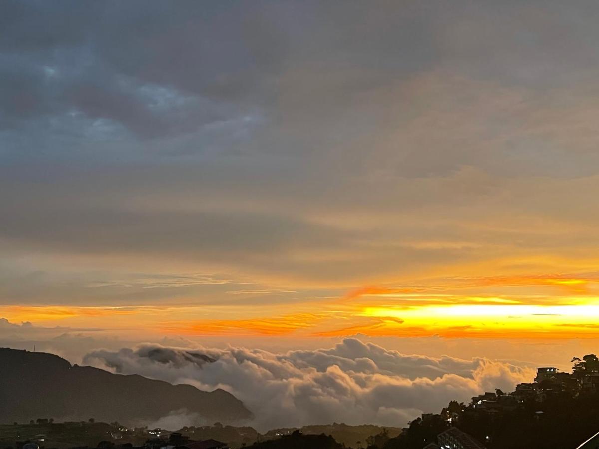 Mountain And Sunsetview Baguio Residences Baguio City Esterno foto