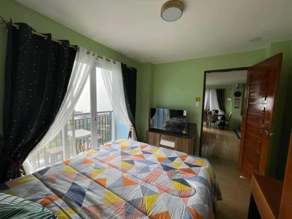 Mountain And Sunsetview Baguio Residences Baguio City Camera foto