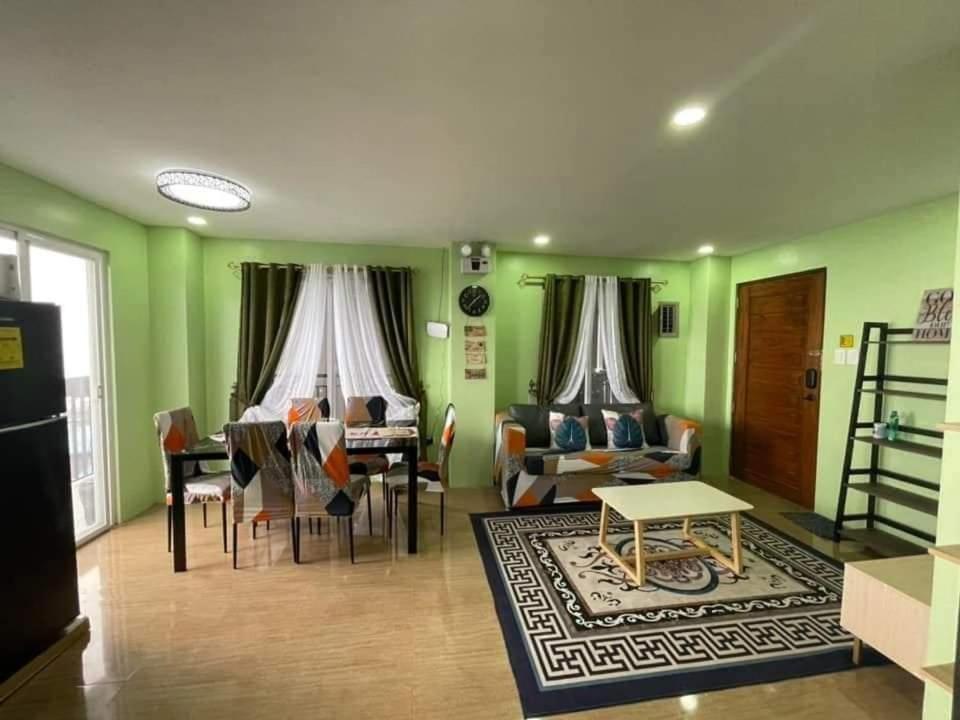 Mountain And Sunsetview Baguio Residences Baguio City Camera foto